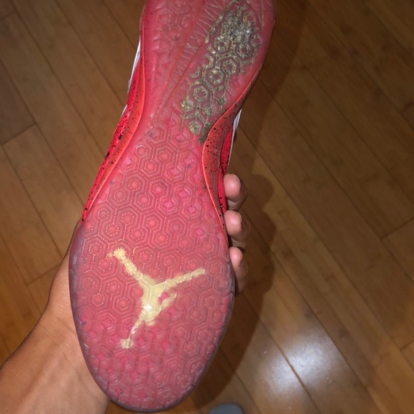 Njr Hypervenom X Jordan indoor - Picture 2 of 2